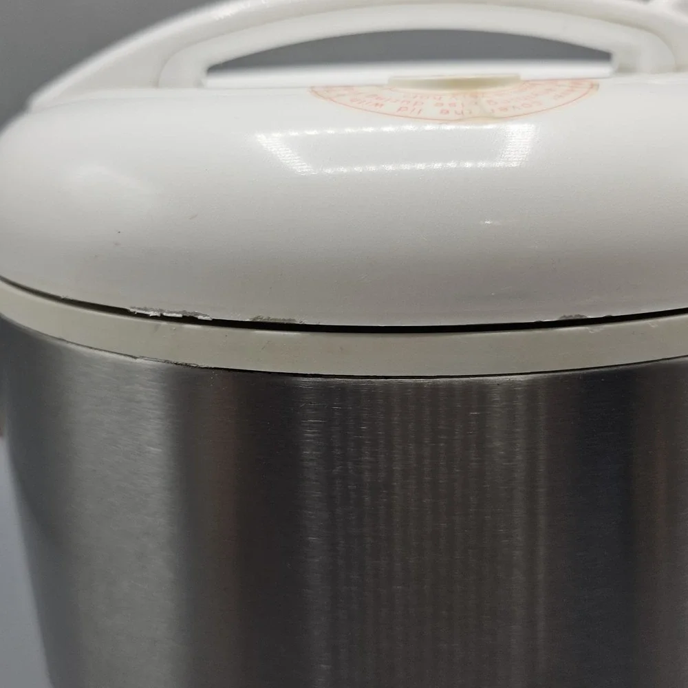 Oyama Stainless Steel Rice Cooker and Warmer 10-Cup 1.8 L White Flowers CFS-F18W